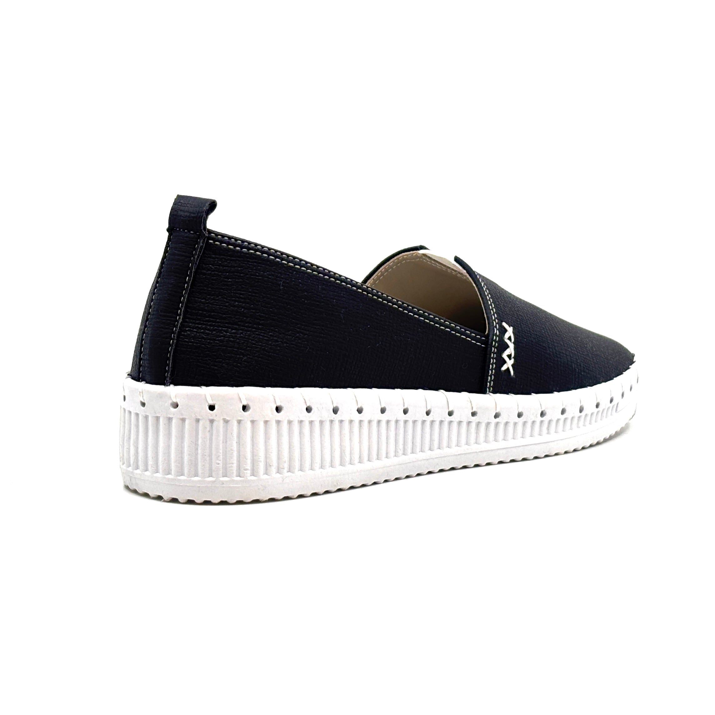 Logan- thick heel