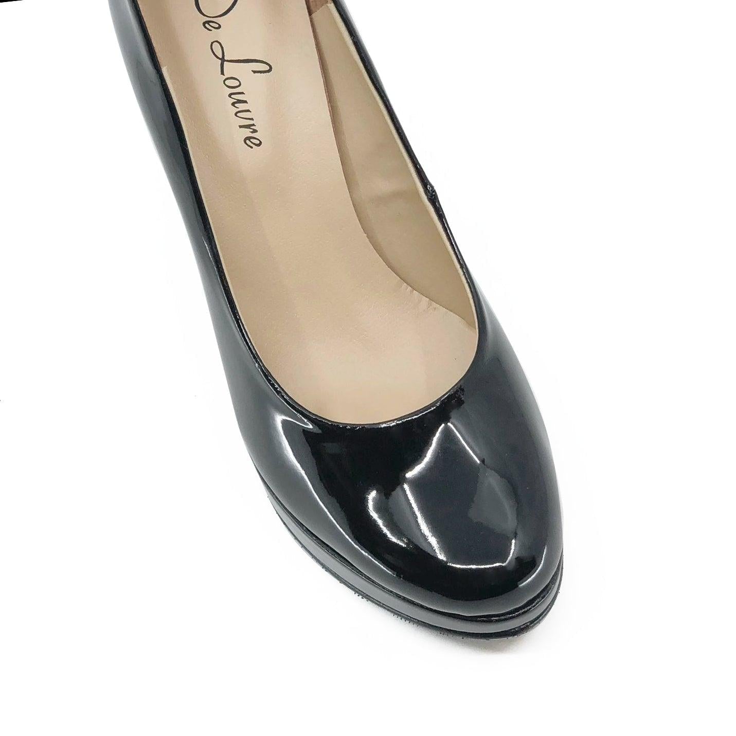 OCHENTA De Louvre Shoes