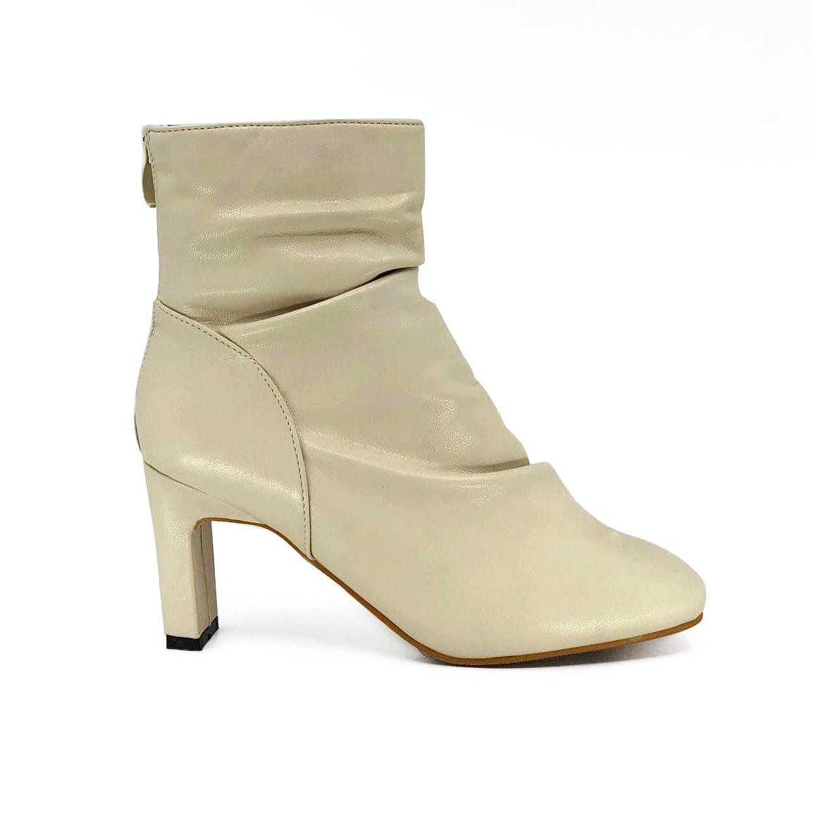 Slouchy Ankle Booties De Louvre Shoes