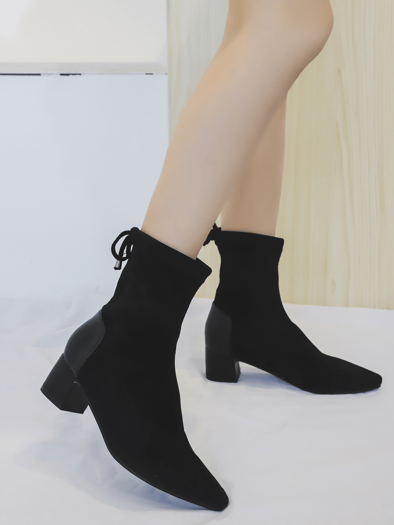 Vanessa De Louvre Shoes